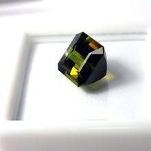 Cargar imagen en el visor de la galería, -TURMALINA-
