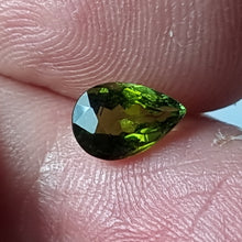 Cargar imagen en el visor de la galería, -TURMALINA-
