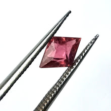 Cargar imagen en el visor de la galería, -TURMALINA-
