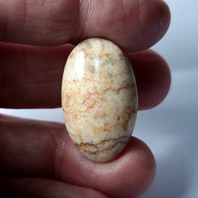 Cargar imagen en el visor de la galería, -PIEDRA de PLAYA-
