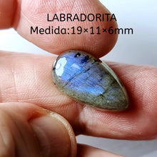 Cargar imagen en el visor de la galería, -LABRADORITA-
