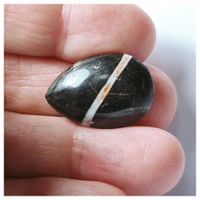 Cargar imagen en el visor de la galería, -PIEDRA de BOSQUE-
