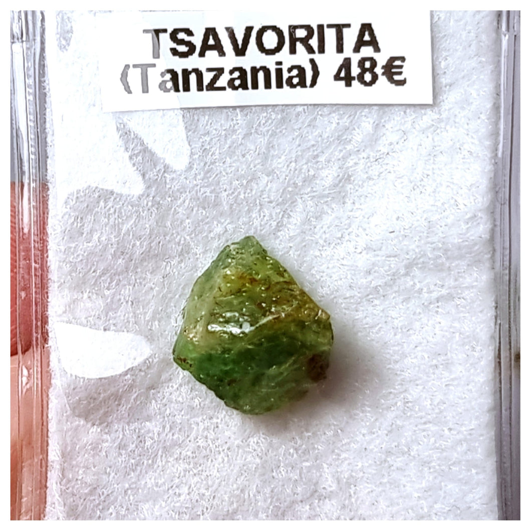-GRANATE TSAVORITA-