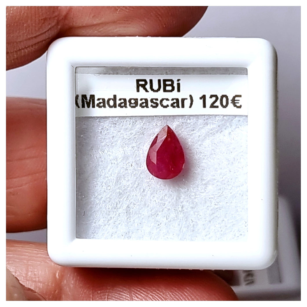-RUBÍ-